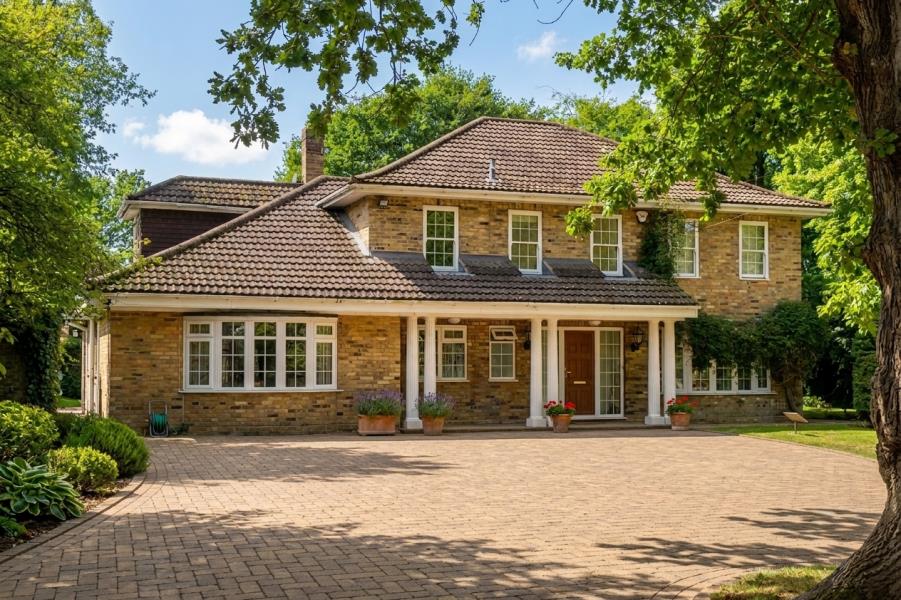 Property Image 0 Image 0