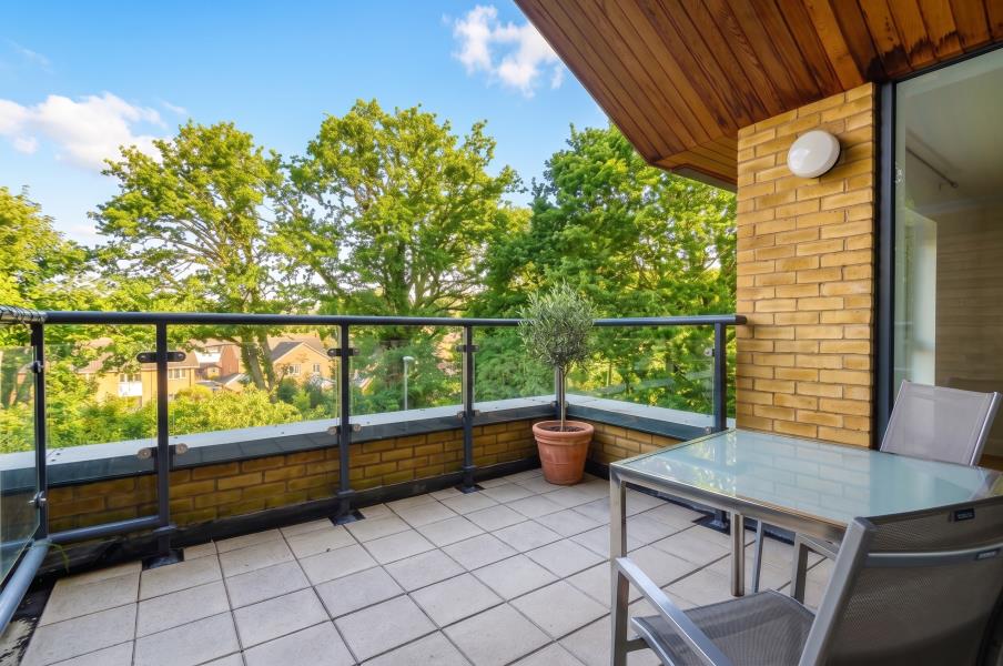 Property Image 0 Image 0