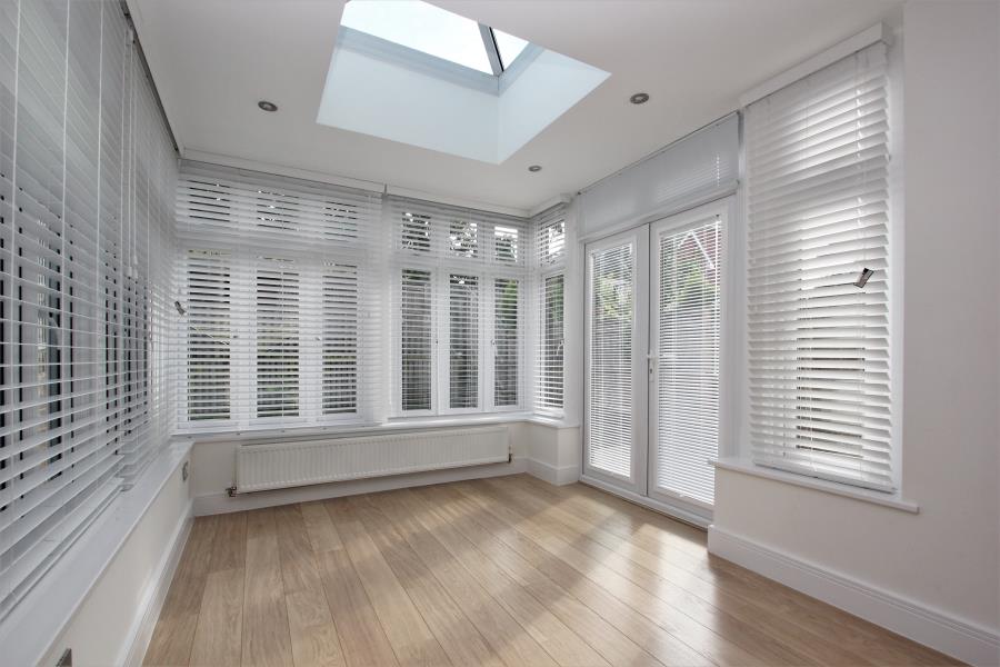 Property Image 0 Property Image 0