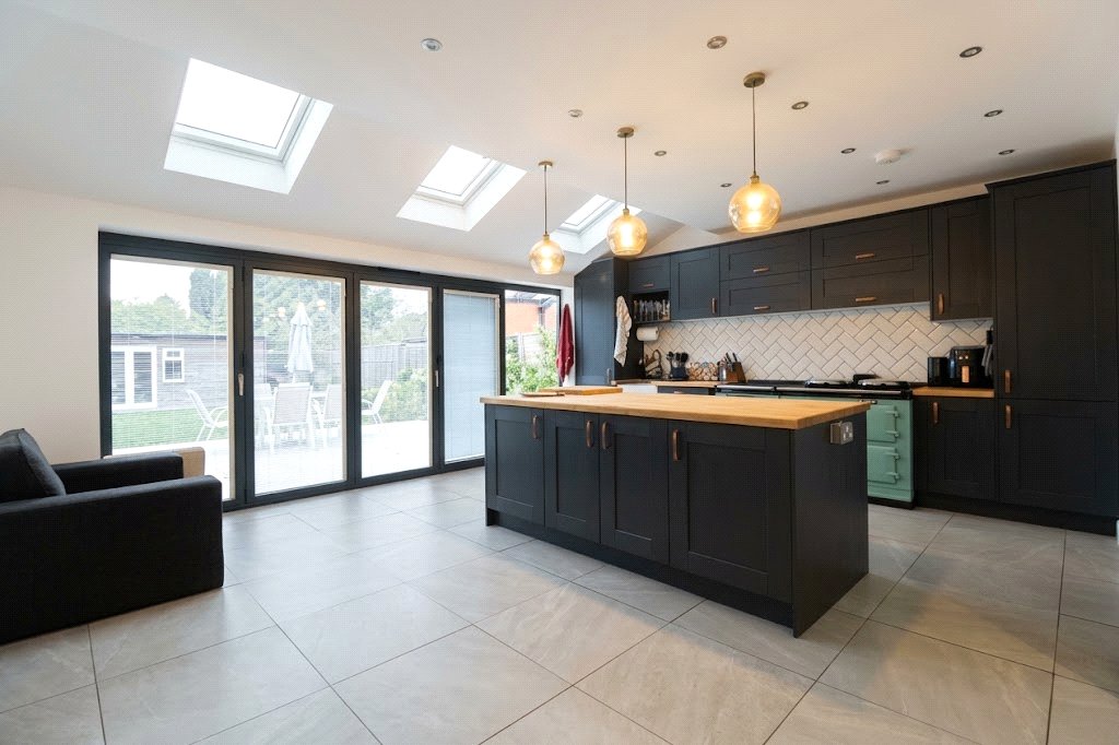 Property Image 0