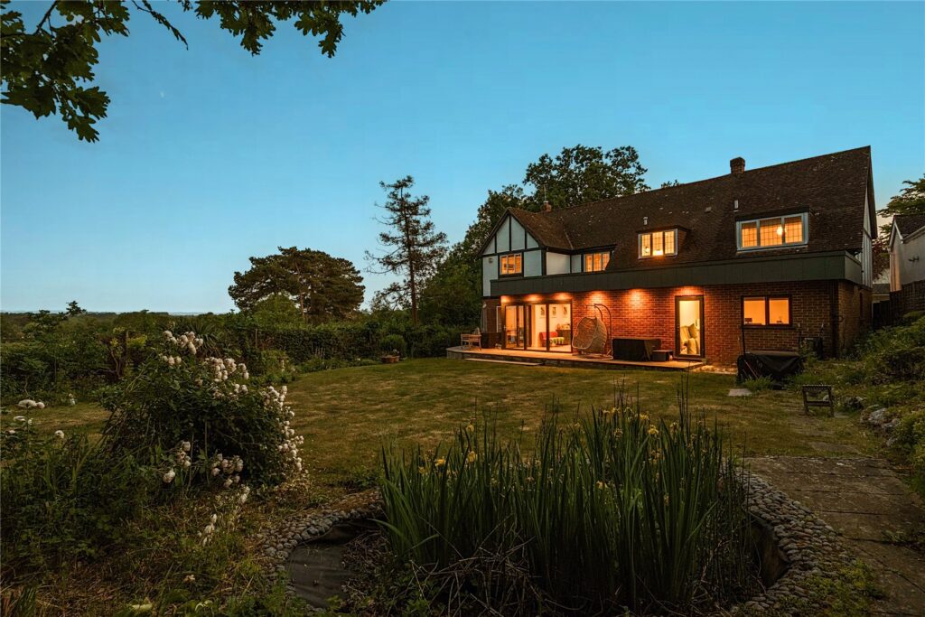Property Image 0 Property Image 0