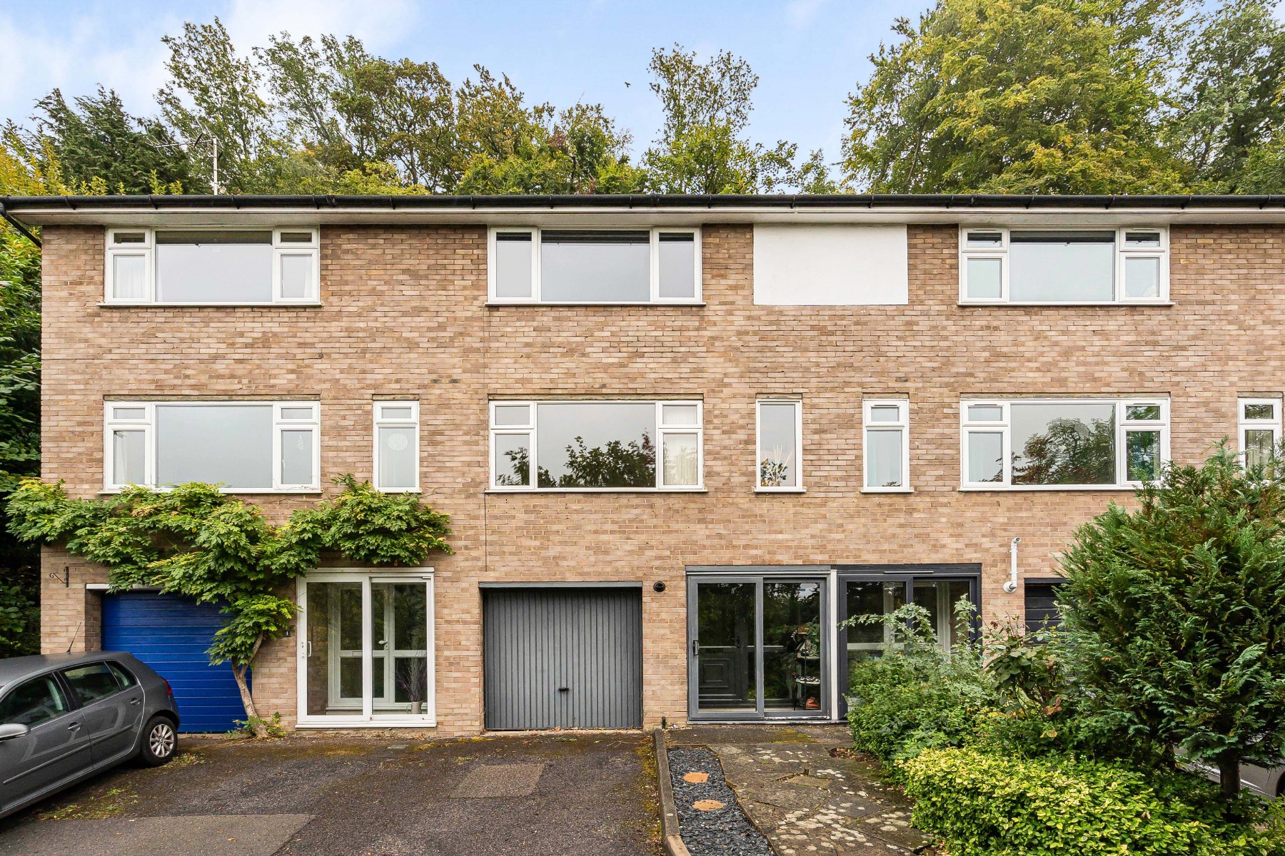 Property Image 0 Image 0