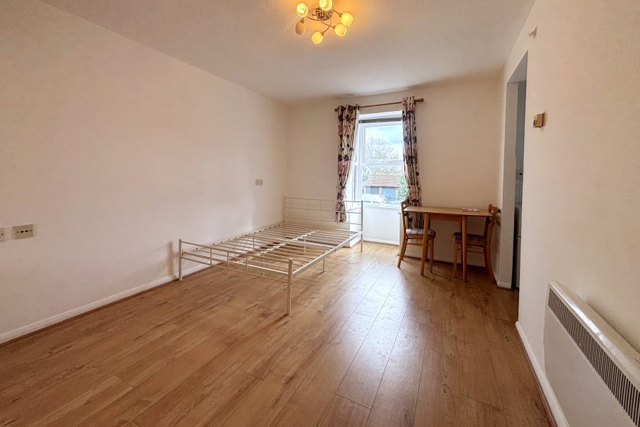 Property Image 0