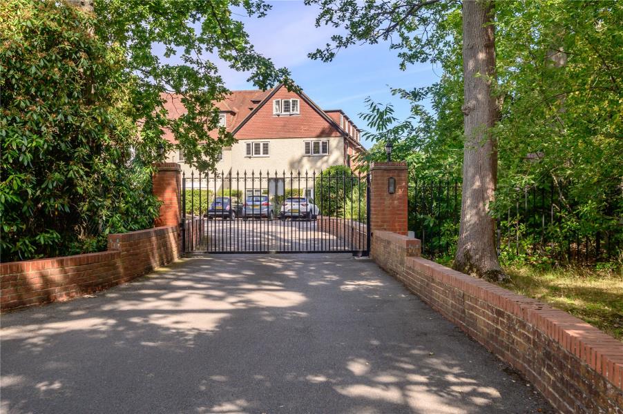 Property Image 0 Image 0