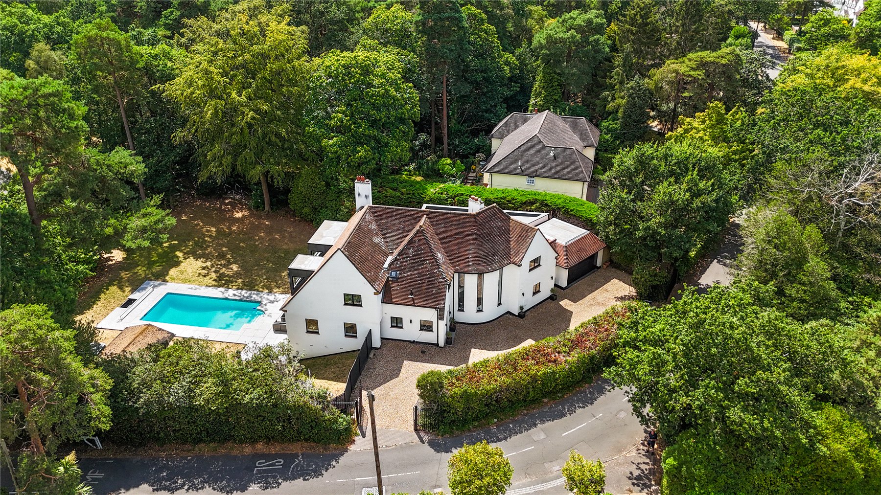 Property Image 0 Image 0