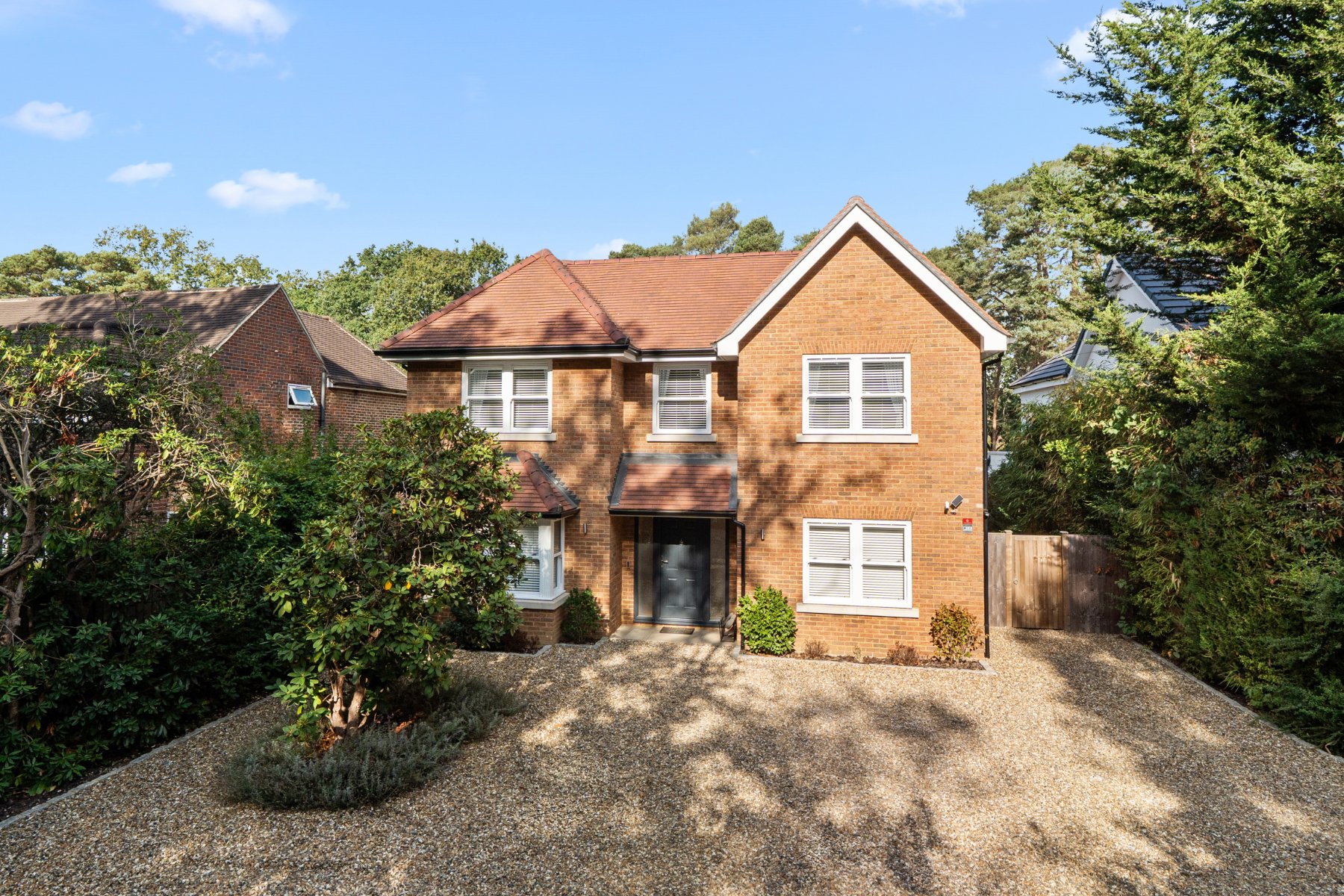 Property Image 0 Image 0