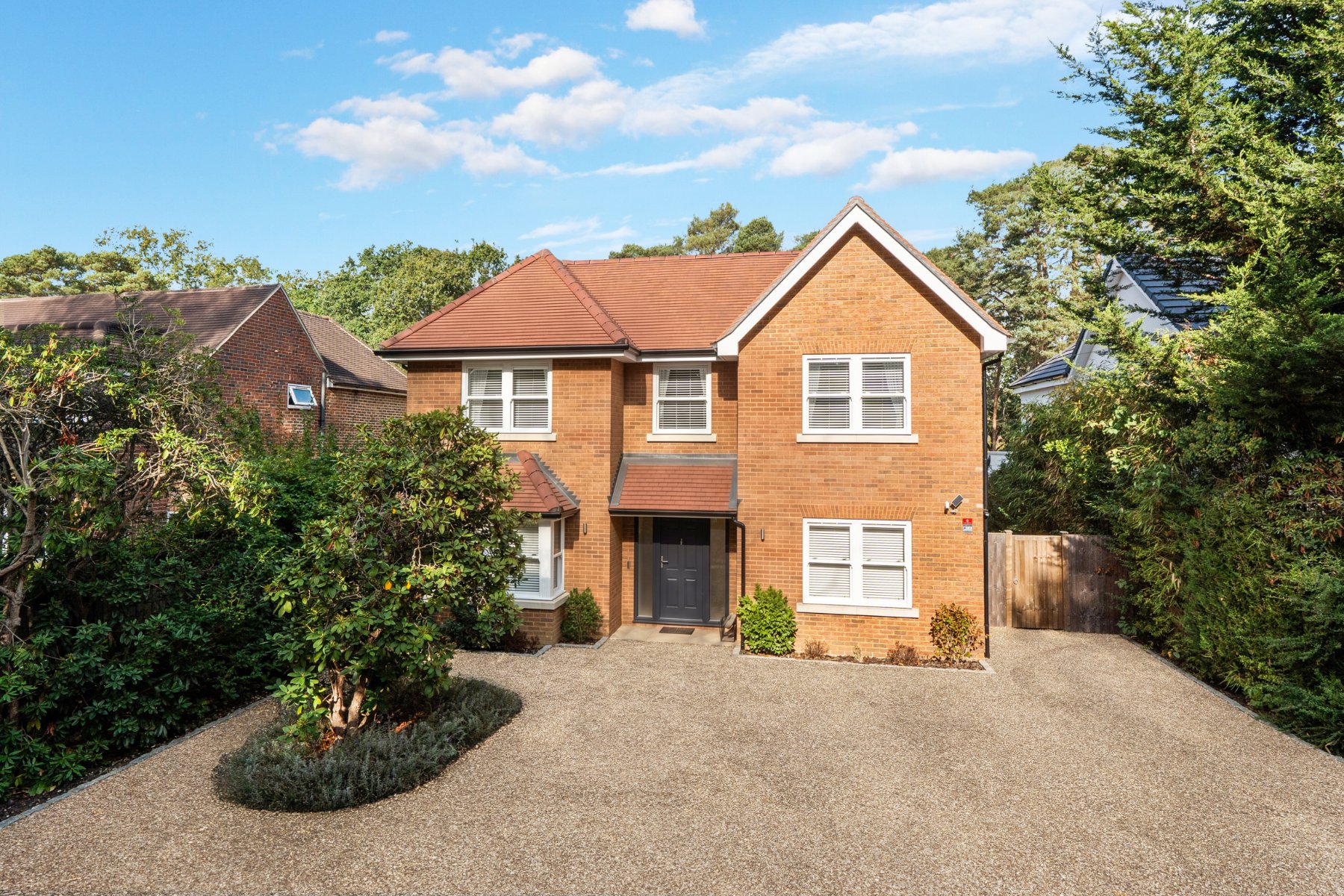 Property Image 0 Image 0