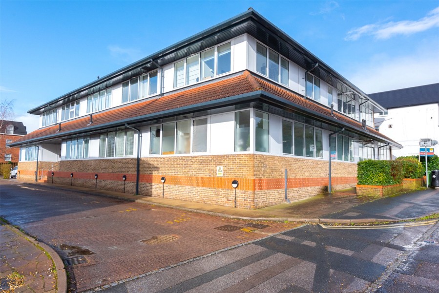 Property Image 0 Image 0