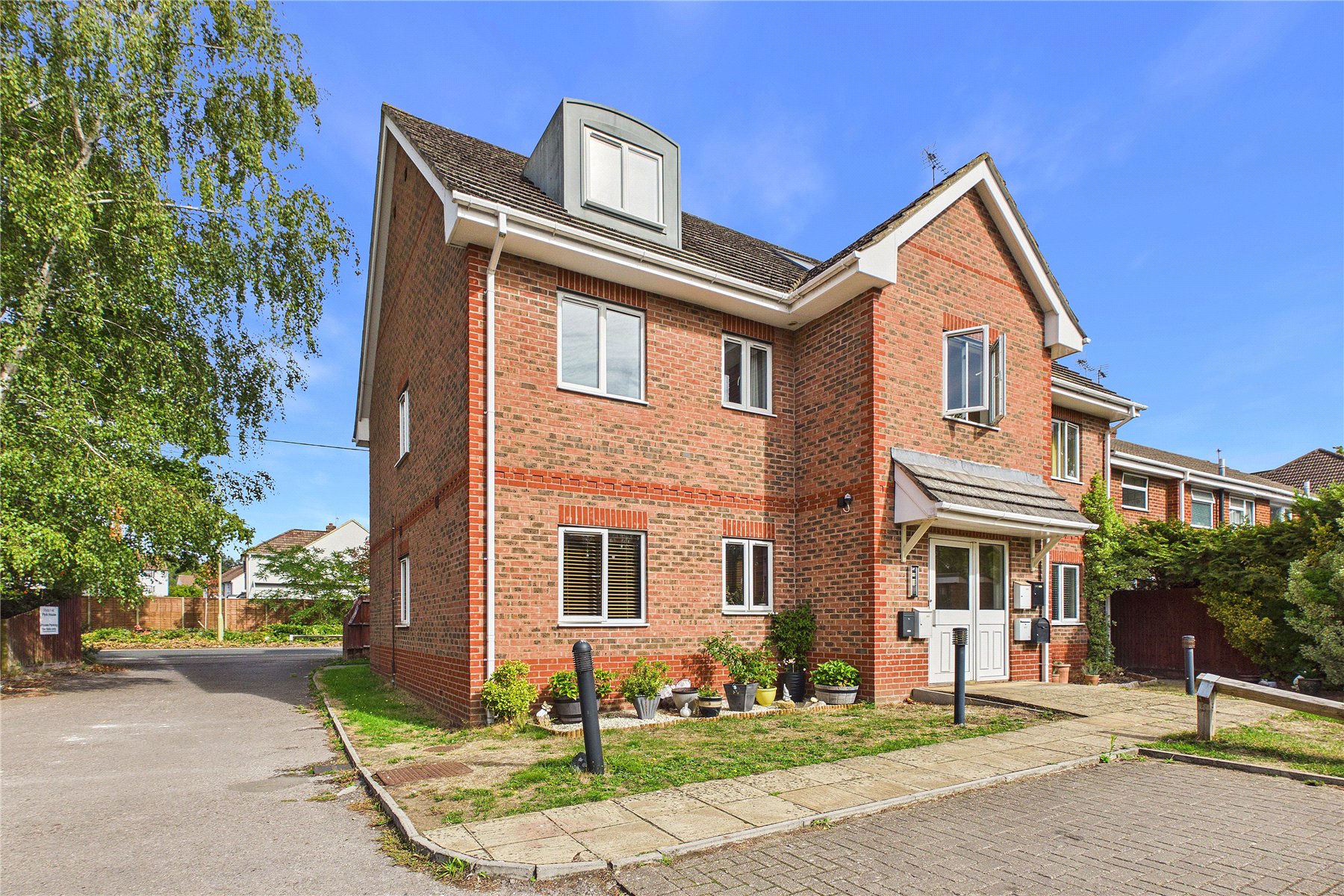 Property Image 0 Image 0