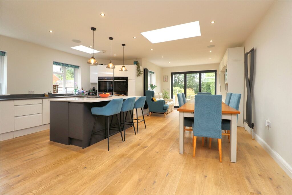 Property Image 0 Property Image 0