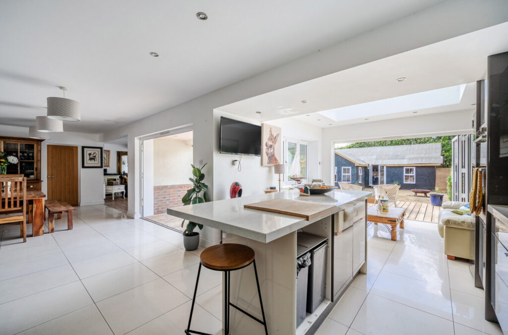 Property Image 0