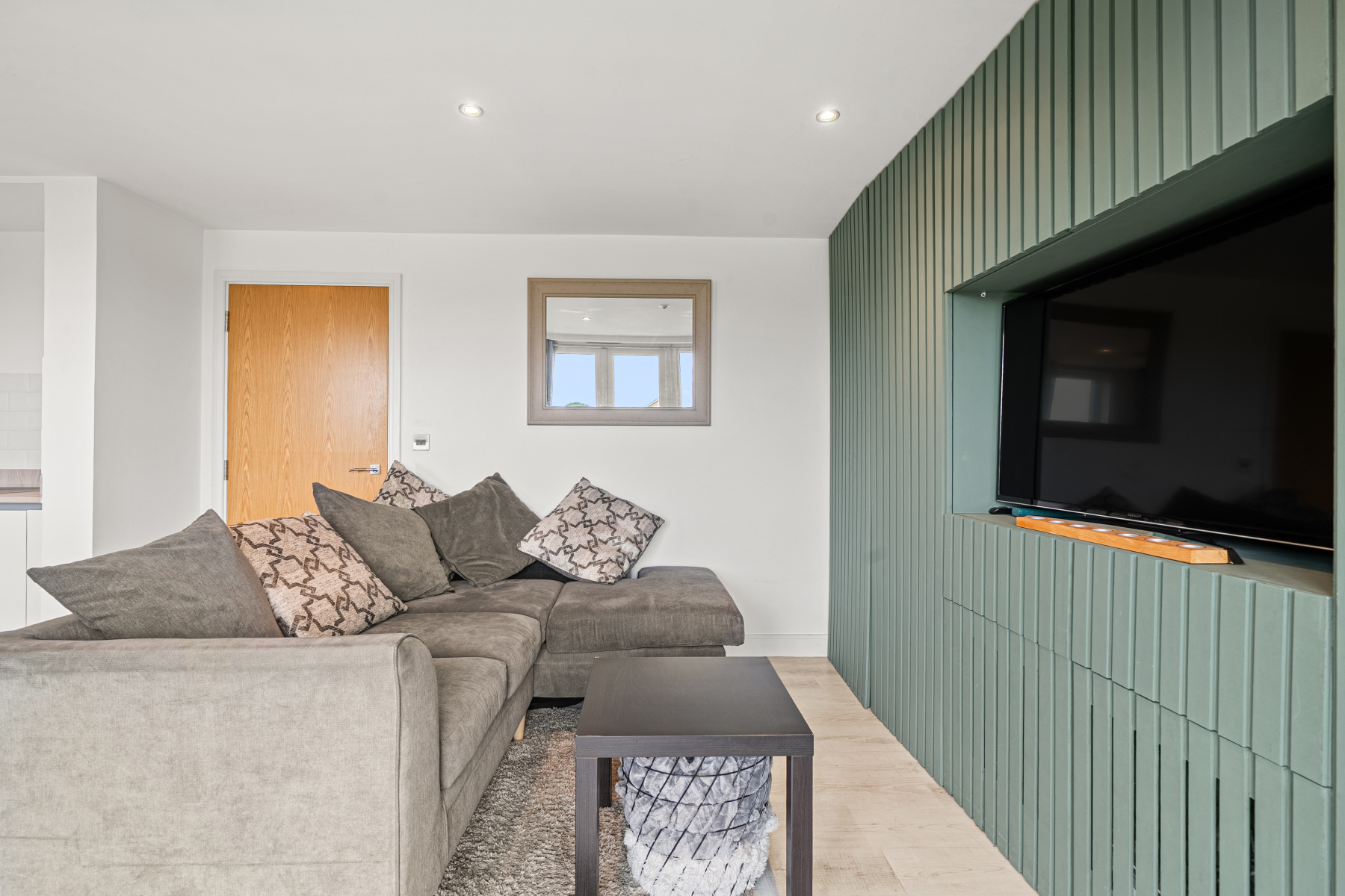 Property Image 0 Image 0