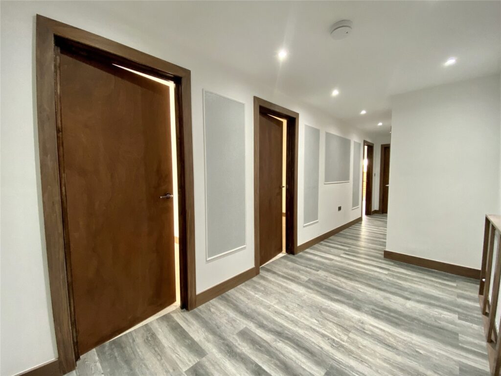 Property Image 0 Property Image 0