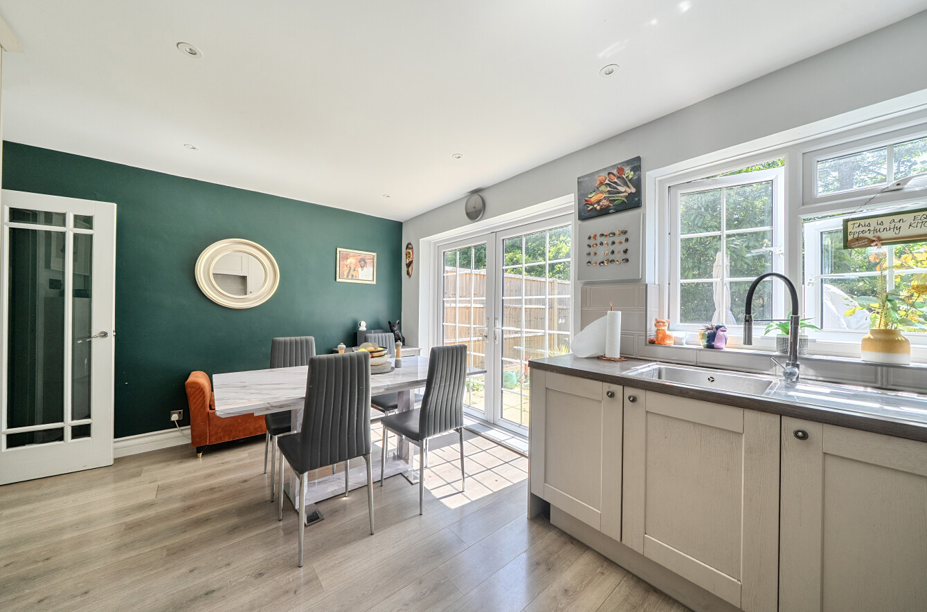 Property Image 0 Image 0