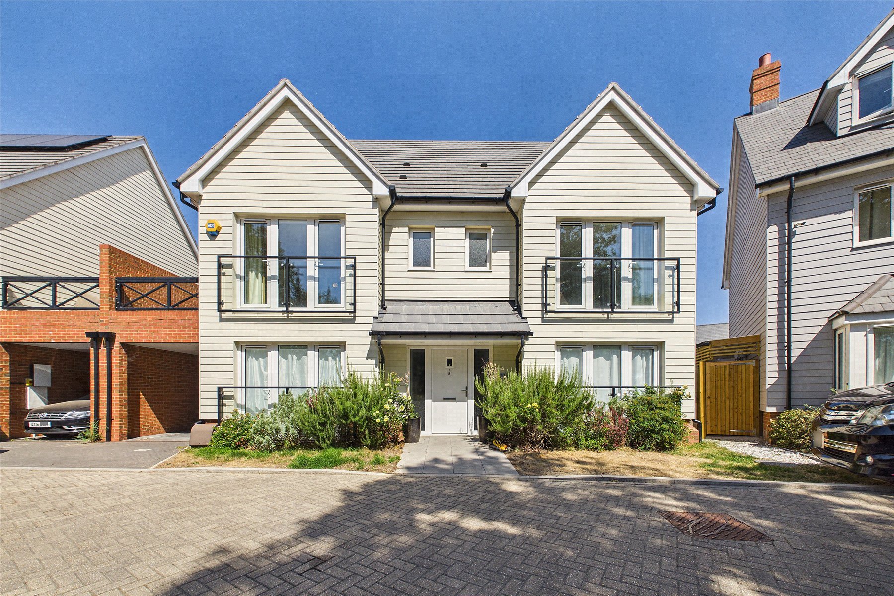 Property Image 0 Image 0