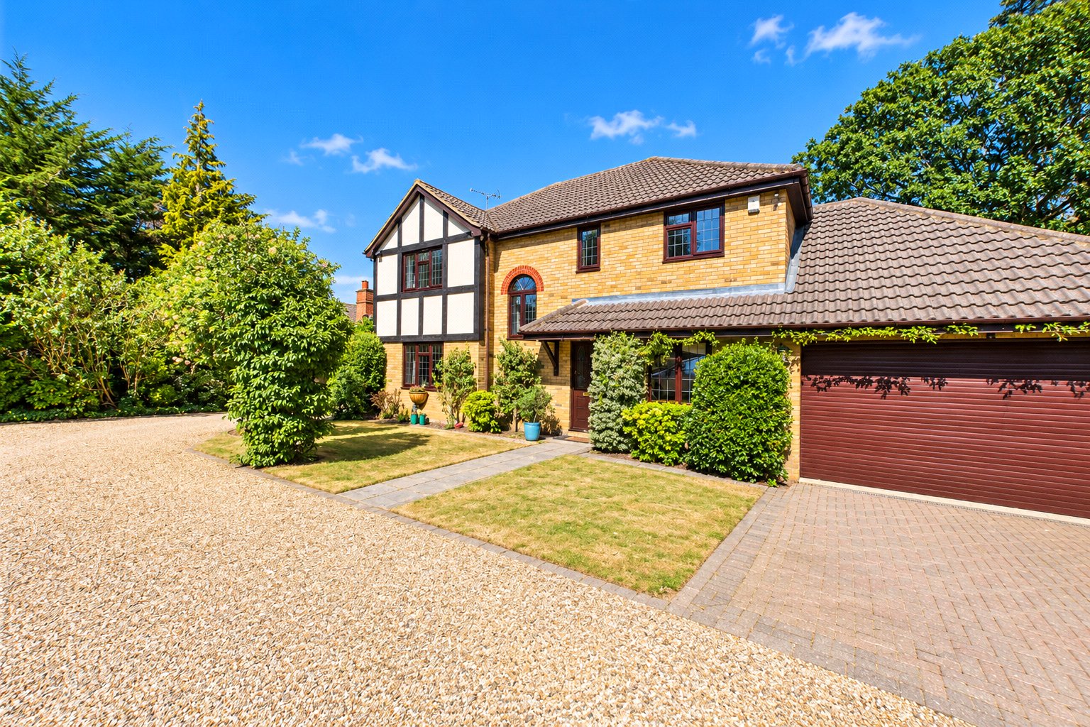 Property Image 0 Image 0