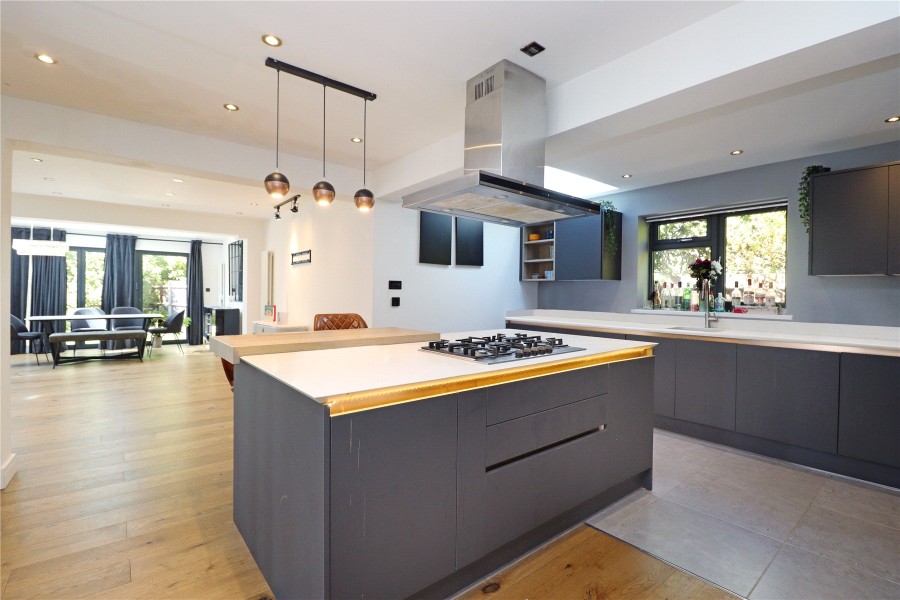 Property Image 0