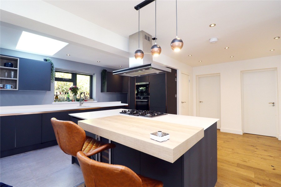 Property Image 0