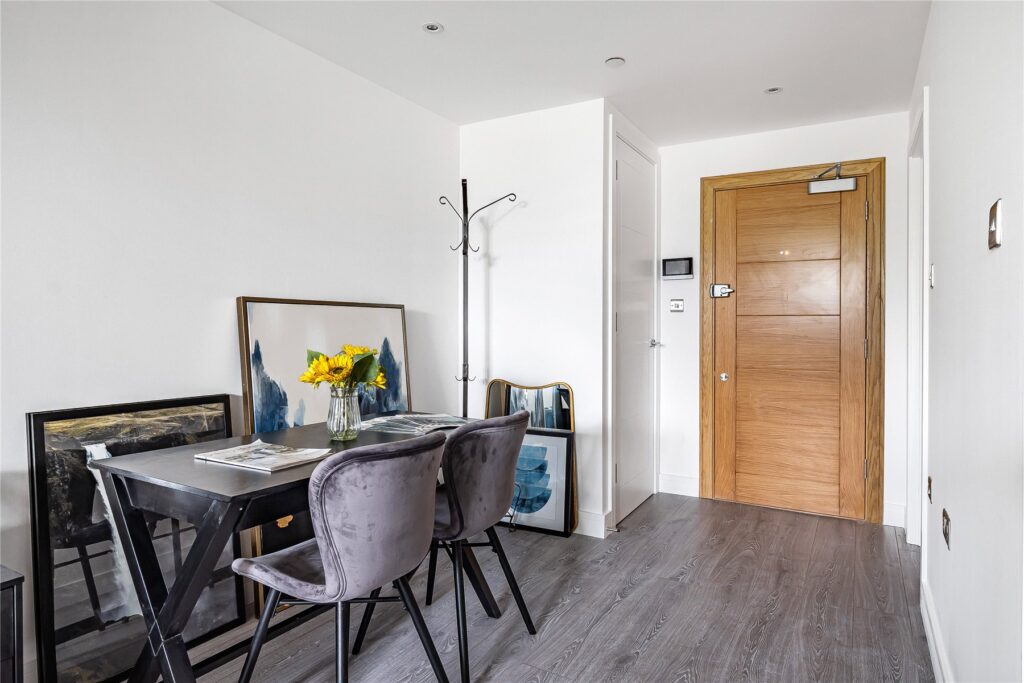 Property Image 0 Property Image 0