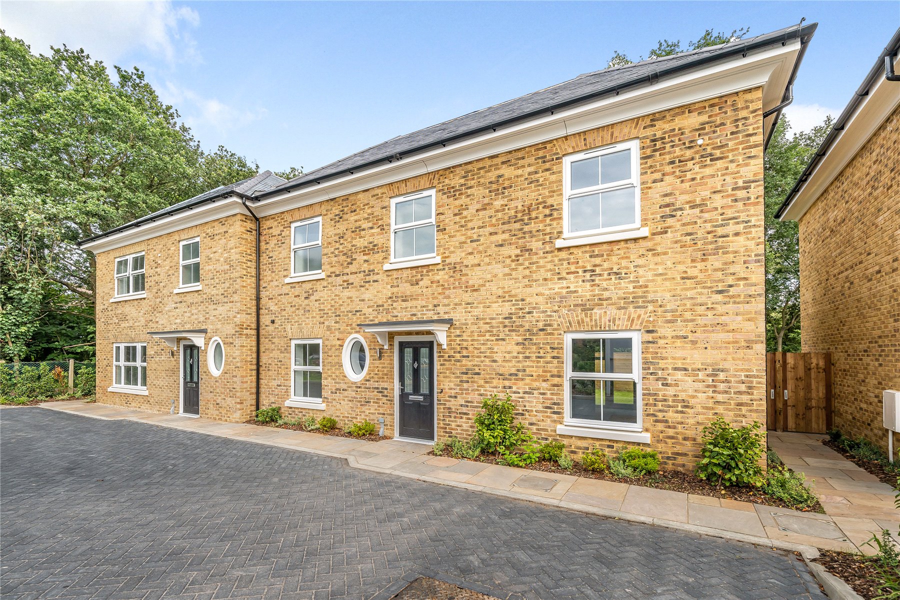 Property Image 0 Image 0