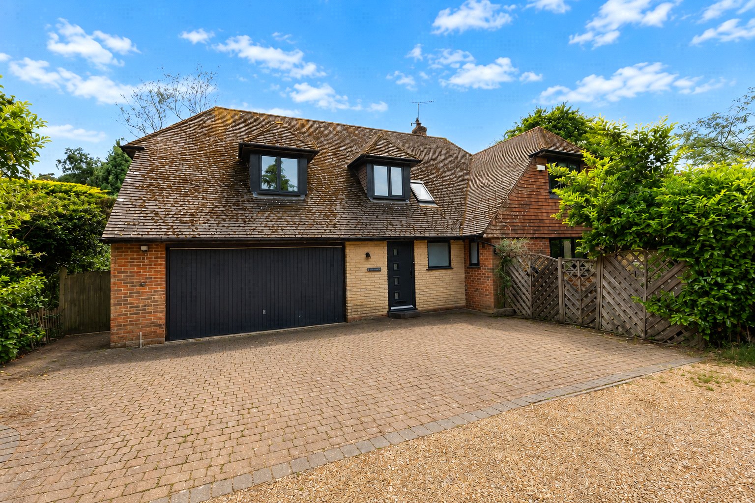 Property Image 0 Image 0