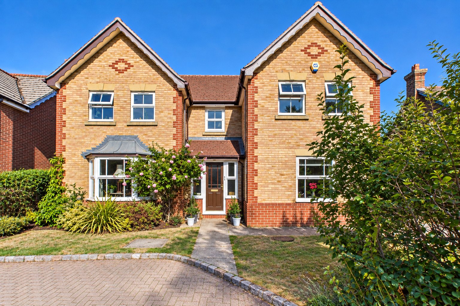 Property Image 0 Image 0