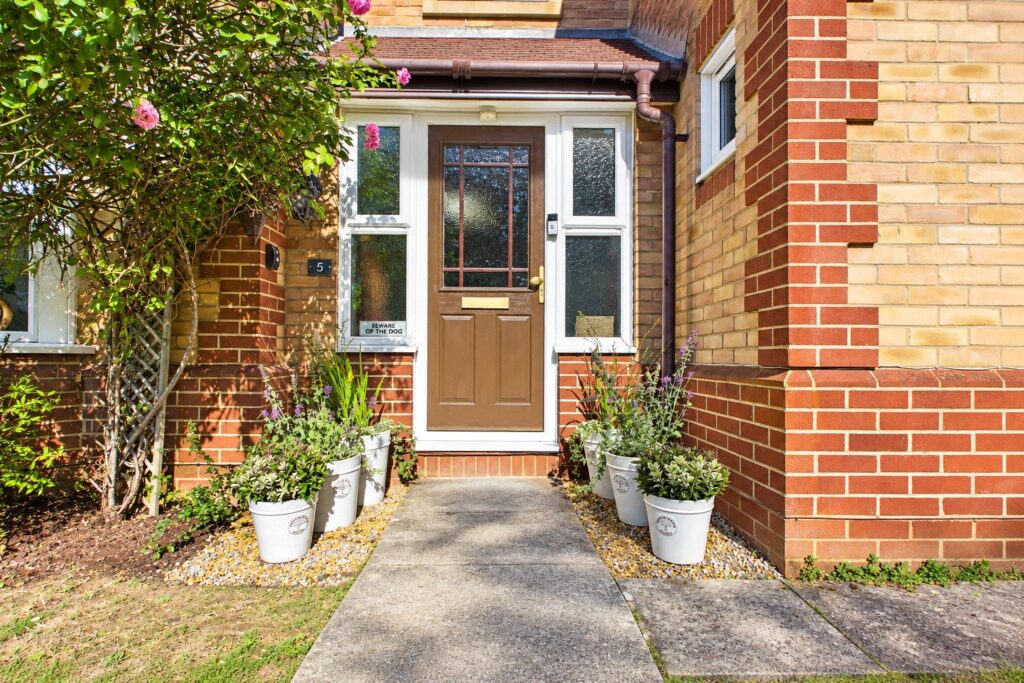 Property Image 0 Property Image 0