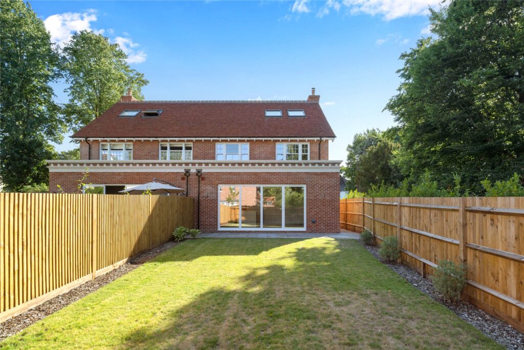 Property Image 0 Property Image 0