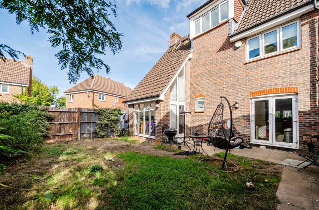 Property Image 0 Property Image 0