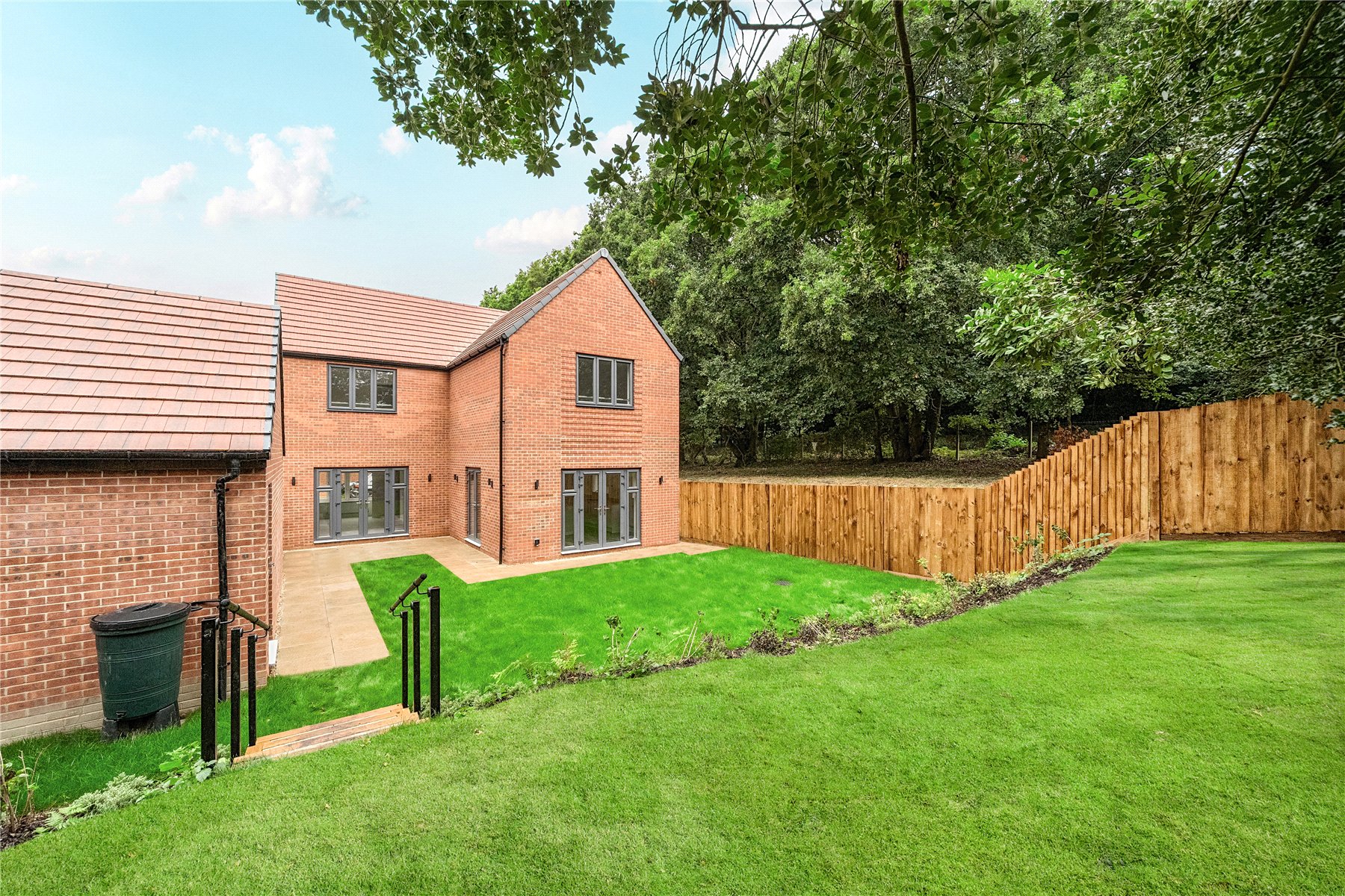 Property Image 0 Image 0