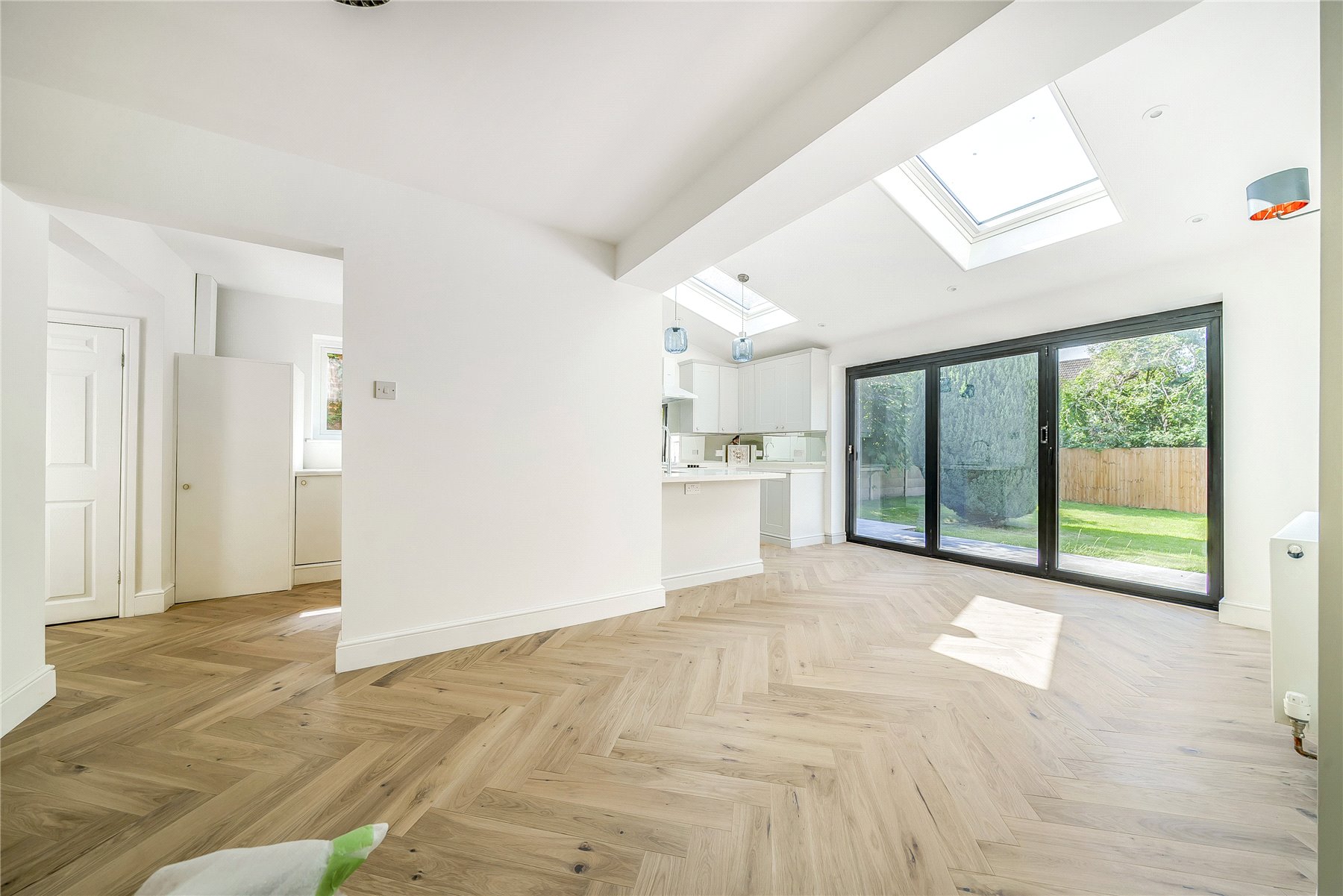 Property Image 0 Image 0