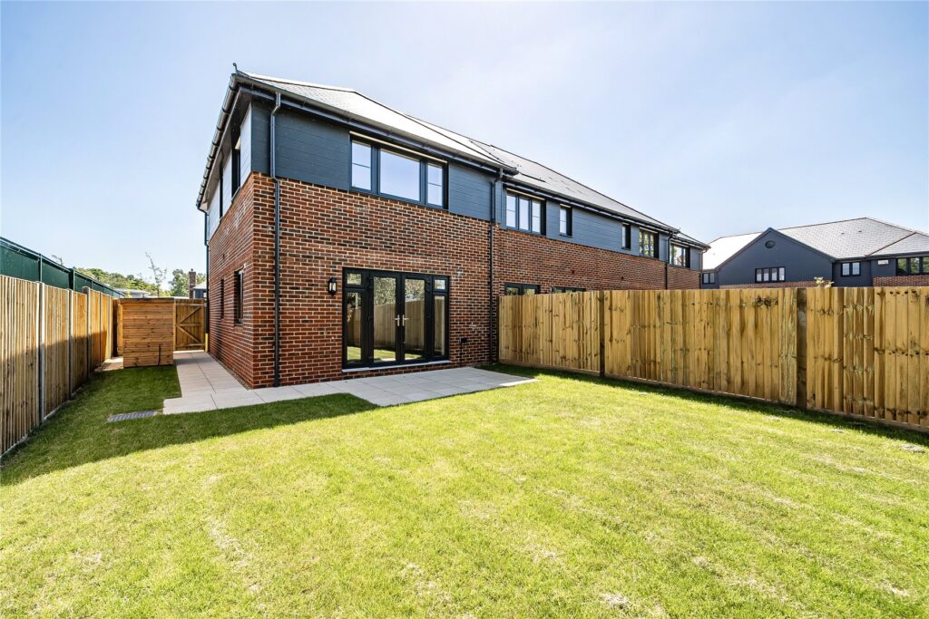 Property Image 0 Property Image 0