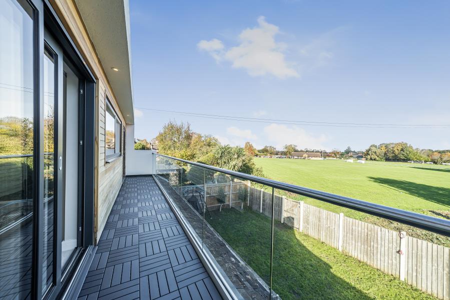 Property Image 0 Image 0
