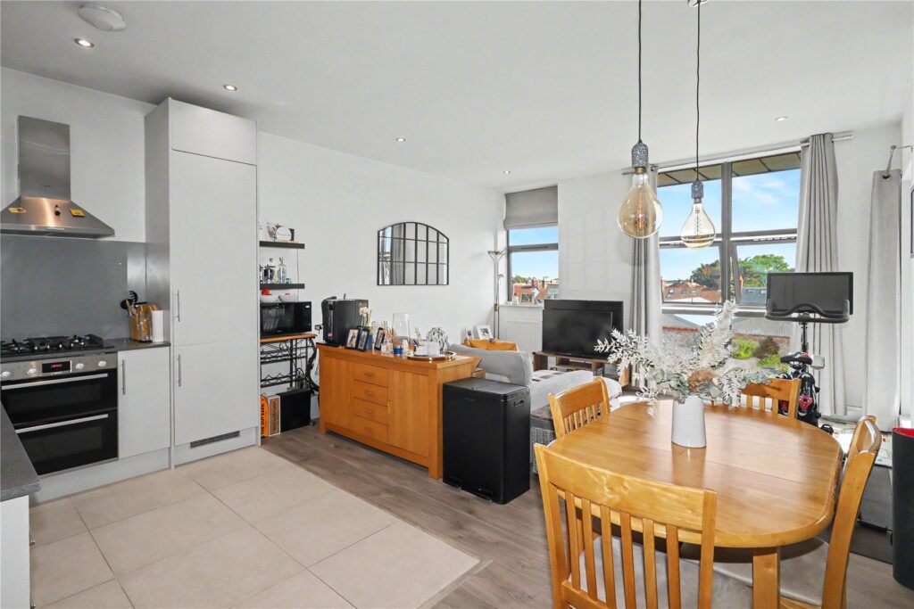 Property Image 0 Property Image 0