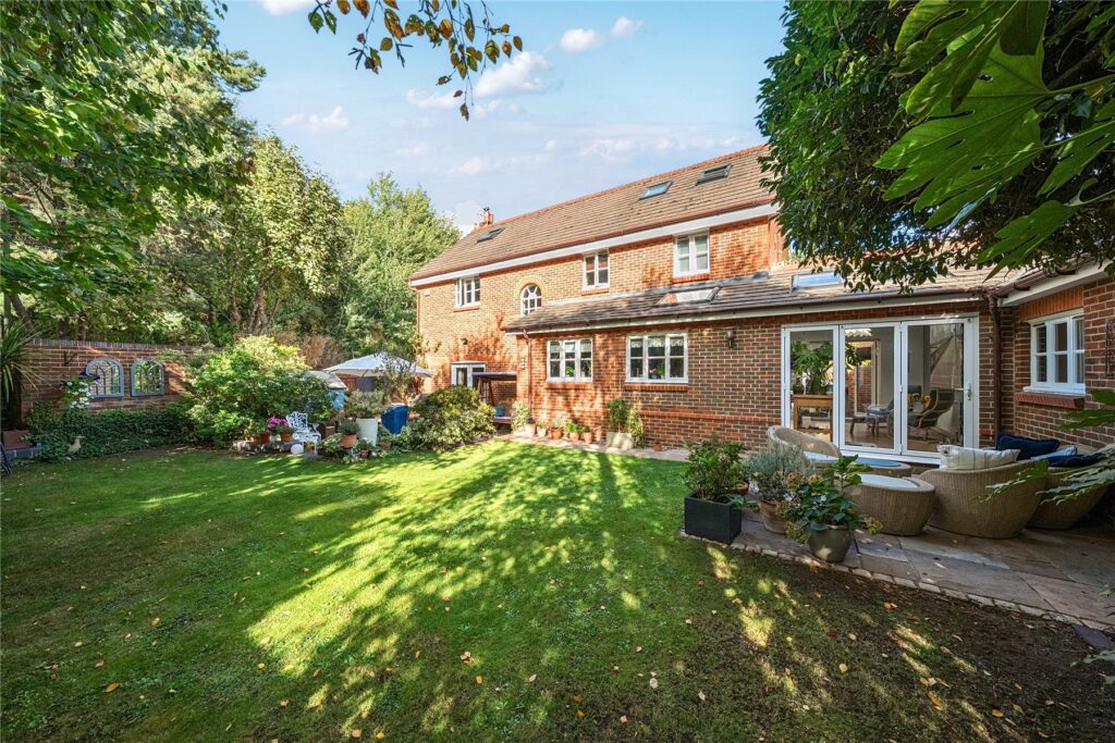 Property Image 0 Property Image 0