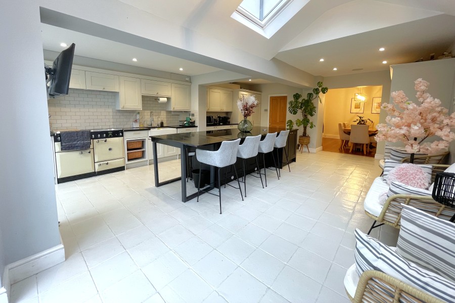 Property Image 0 Property Image 0