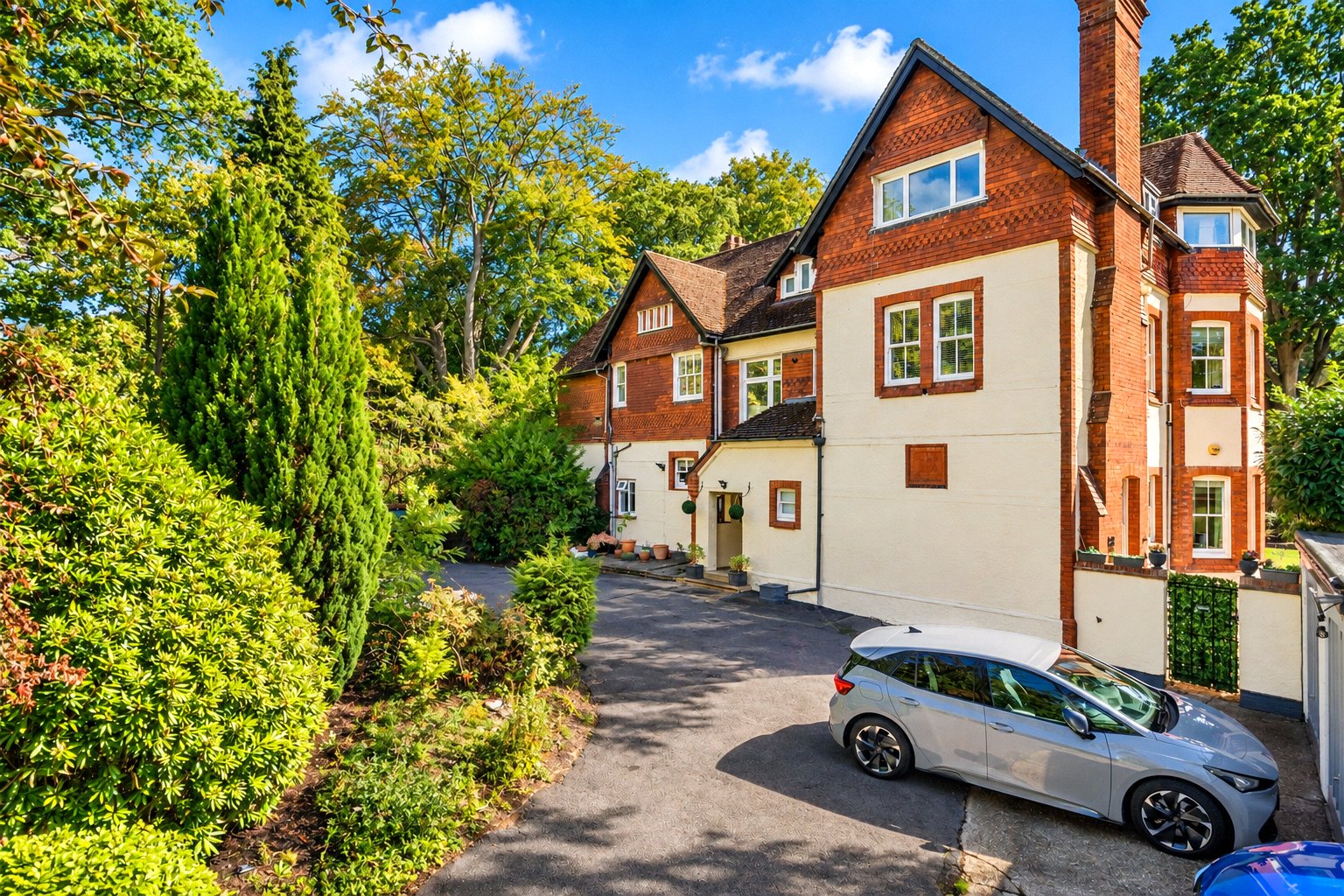 Property Image 0 Image 0