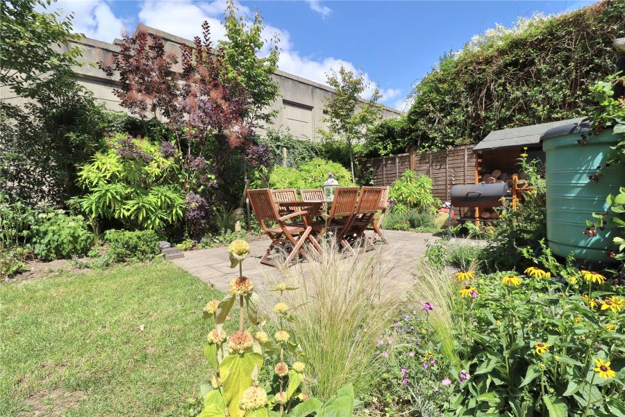 Property Image 0