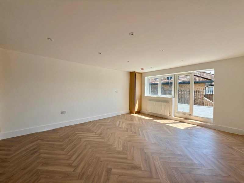 Property Image 0 Property Image 0