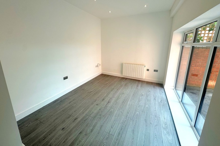 Property Image 0 Property Image 0