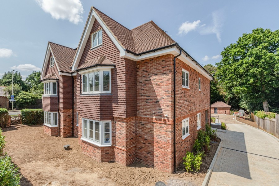 Property Image 0 Image 0