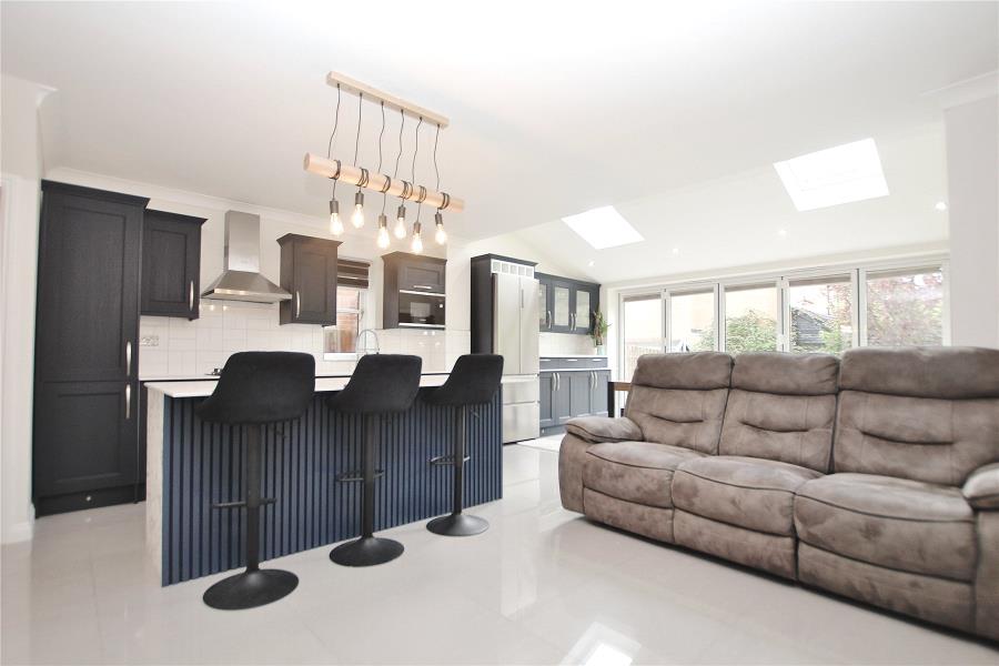 Property Image 0
