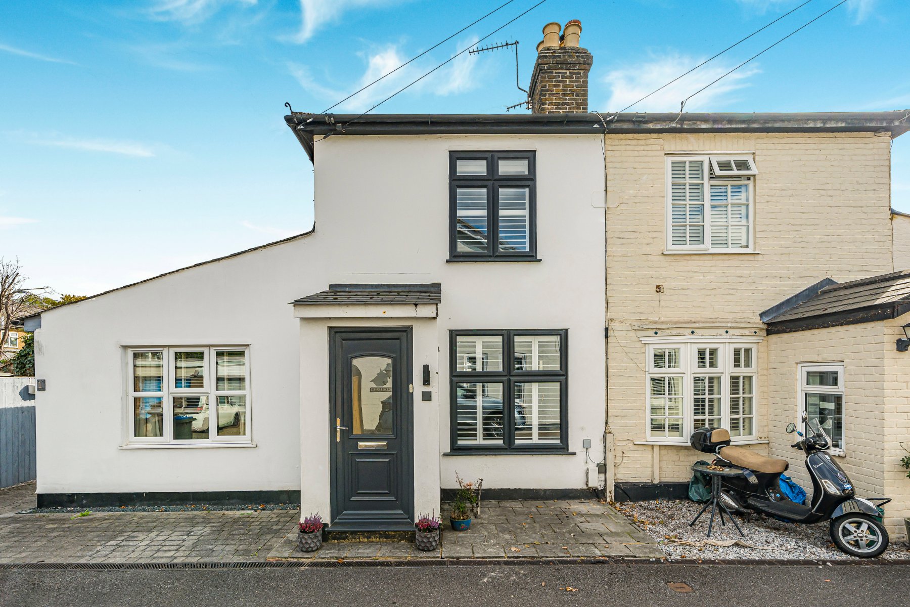 Property Image 0 Image 0