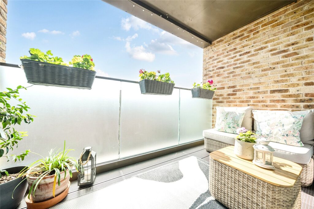 Property Image 0 Property Image 0