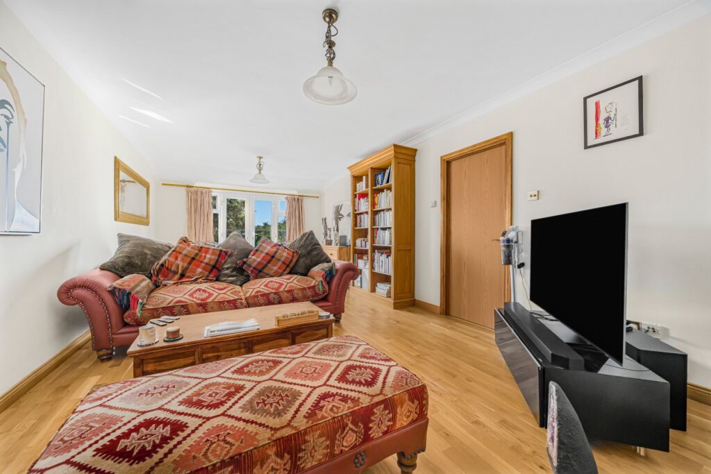 Property Image 0