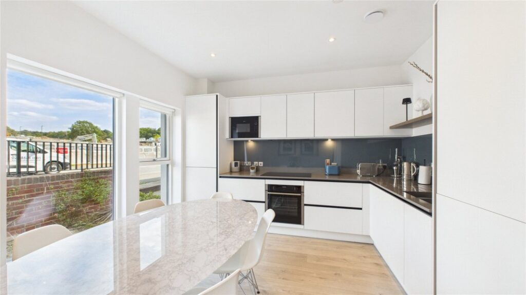 Property Image 0 Property Image 0