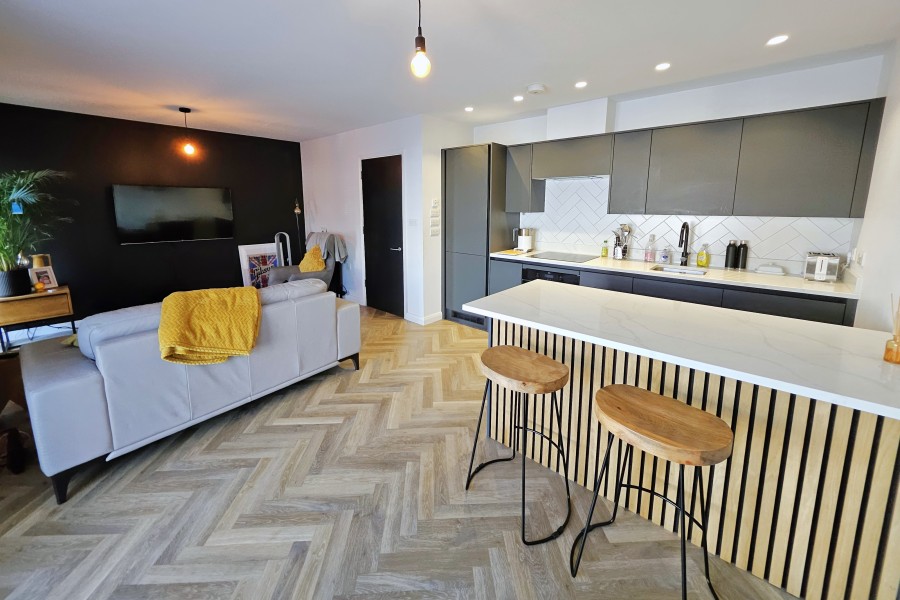 Property Image 0 Image 0