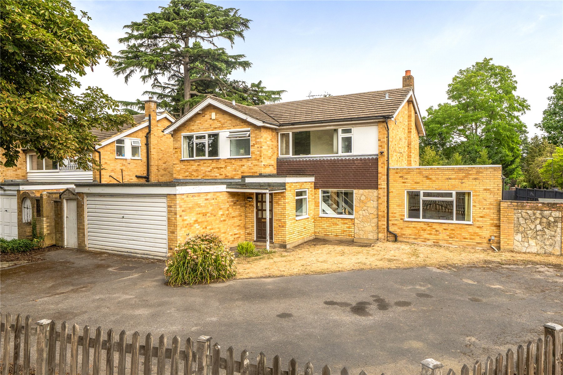 Property Image 0 Image 0