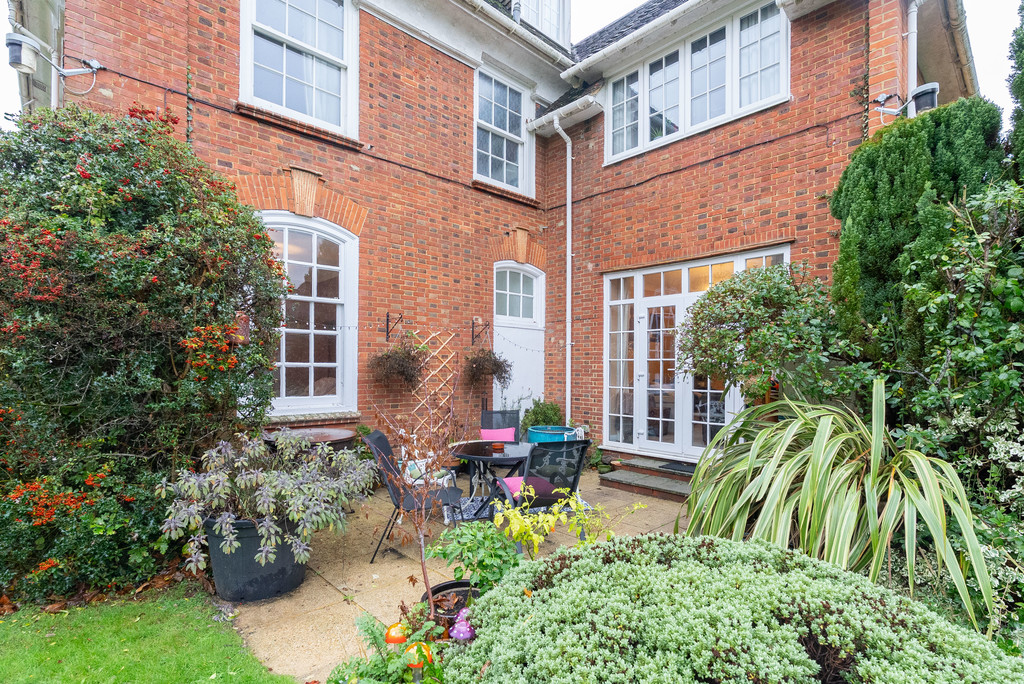 Property Image 0 Property Image 0