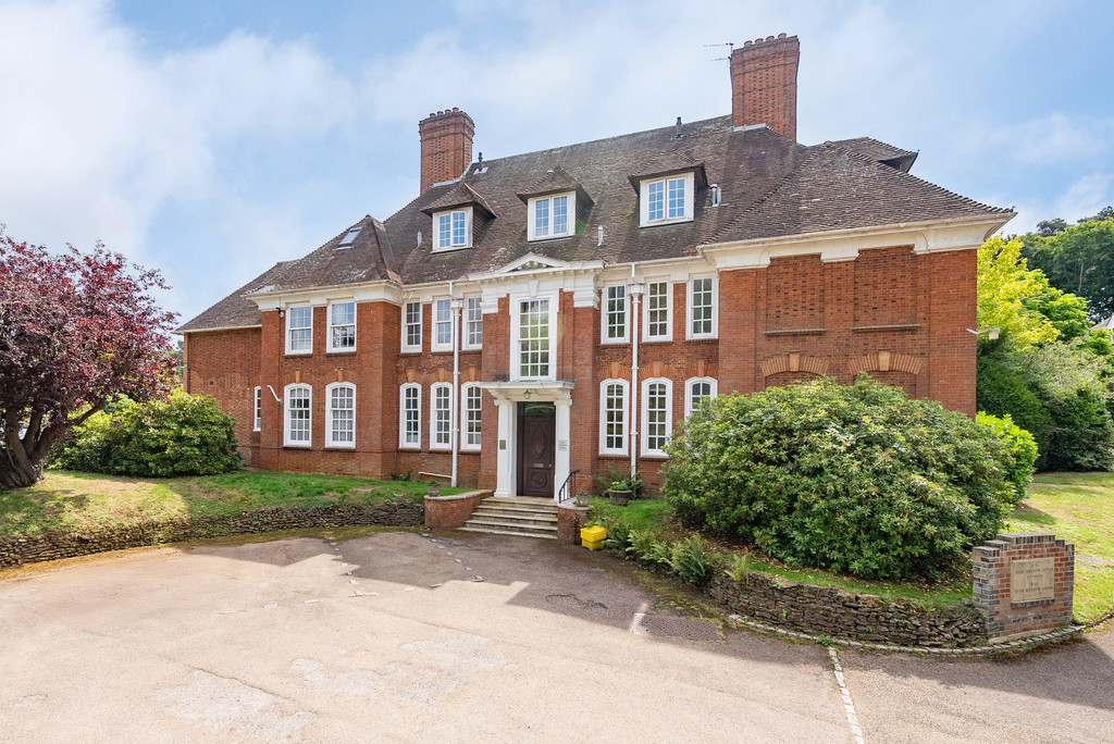 Property Image 0 Image 0